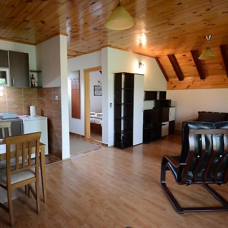 Apartmani Ogi I Ana Bajina Basta Eksteriør bilde