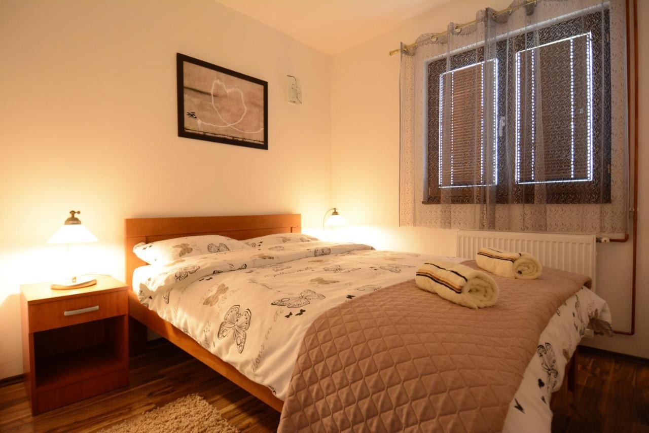 Apartmani Ogi I Ana Bajina Basta Eksteriør bilde