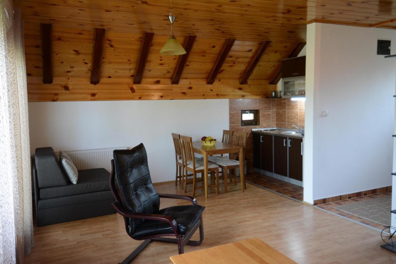 Apartmani Ogi I Ana Bajina Basta Eksteriør bilde